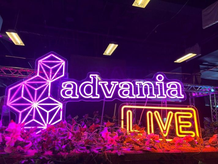 Skilti ( Led skilti - Neon skilti - útiskilti )