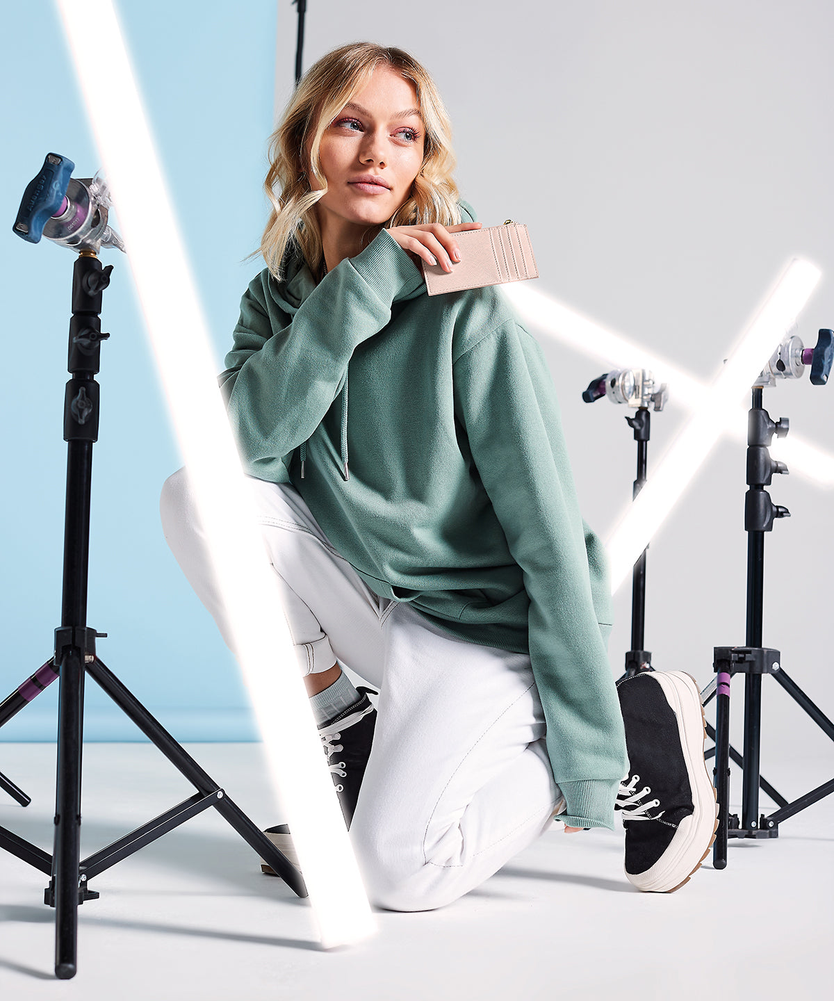 Veski - Boutique Card Holder