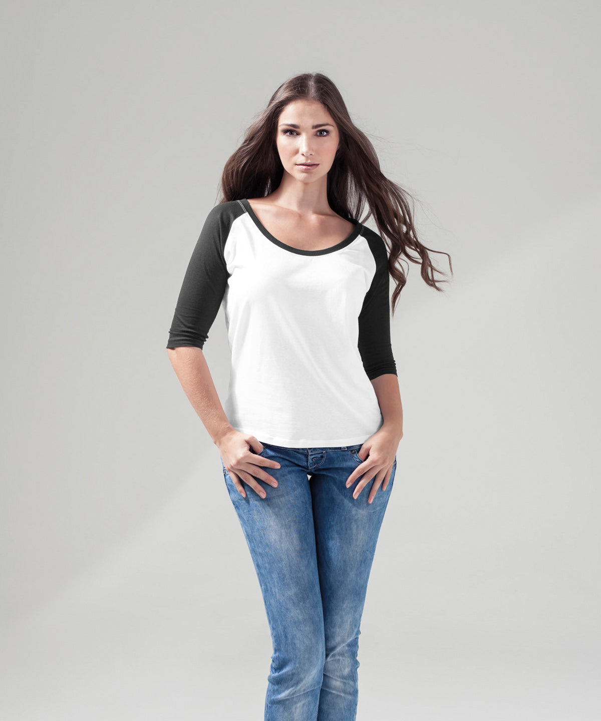 Stuttermabolir - Women's ¾ Contrast Raglan Tee