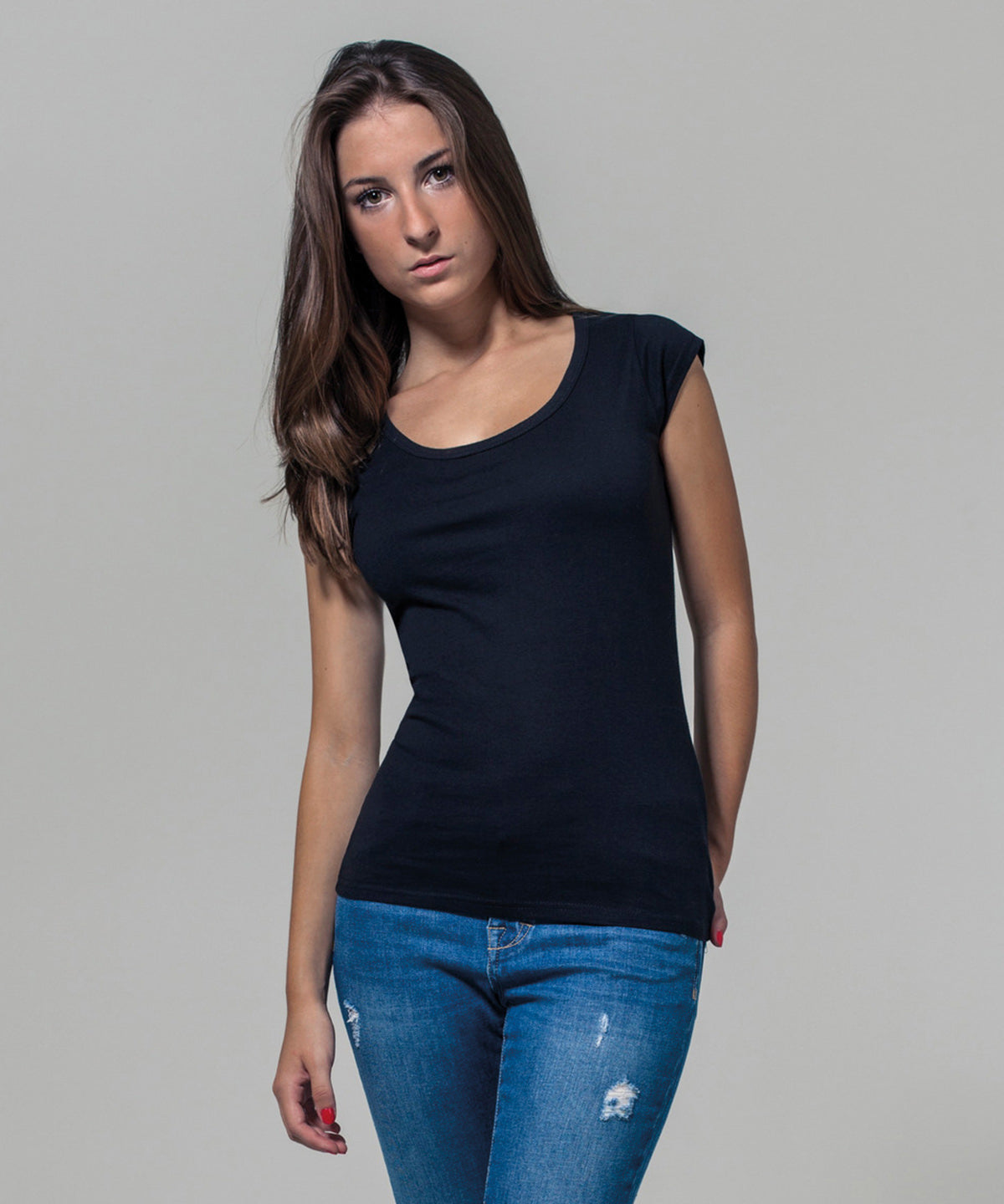 Stuttermabolir - Women's Back Cut Tee