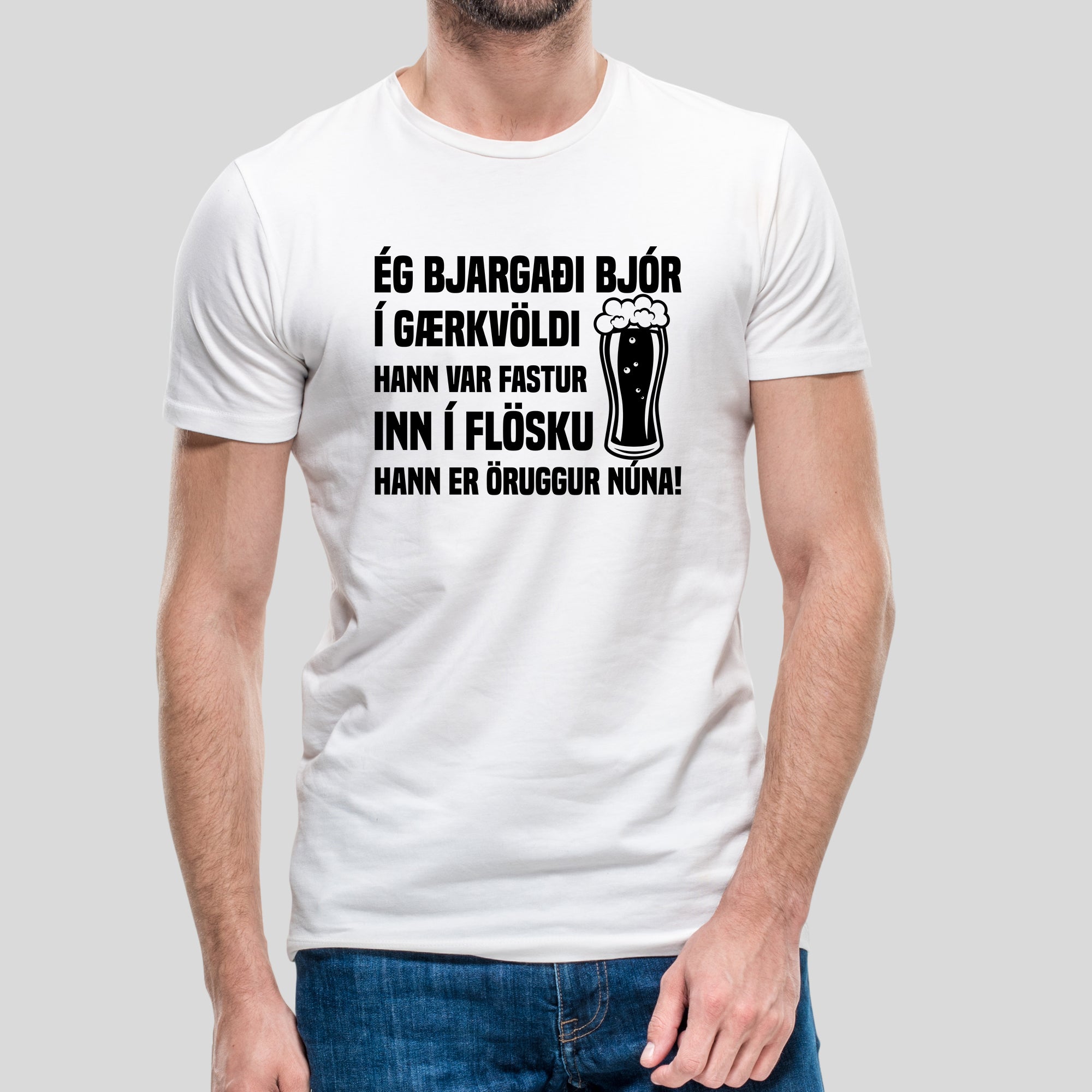 ÉG BJARGAÐI BJÓR Í GÆRKVÖLDI - Hvítur bolur