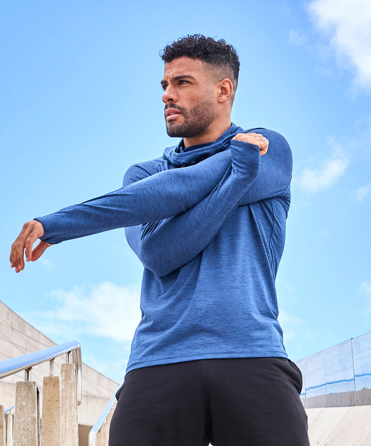 Íþróttatoppar - Cool Cowl Neck Top