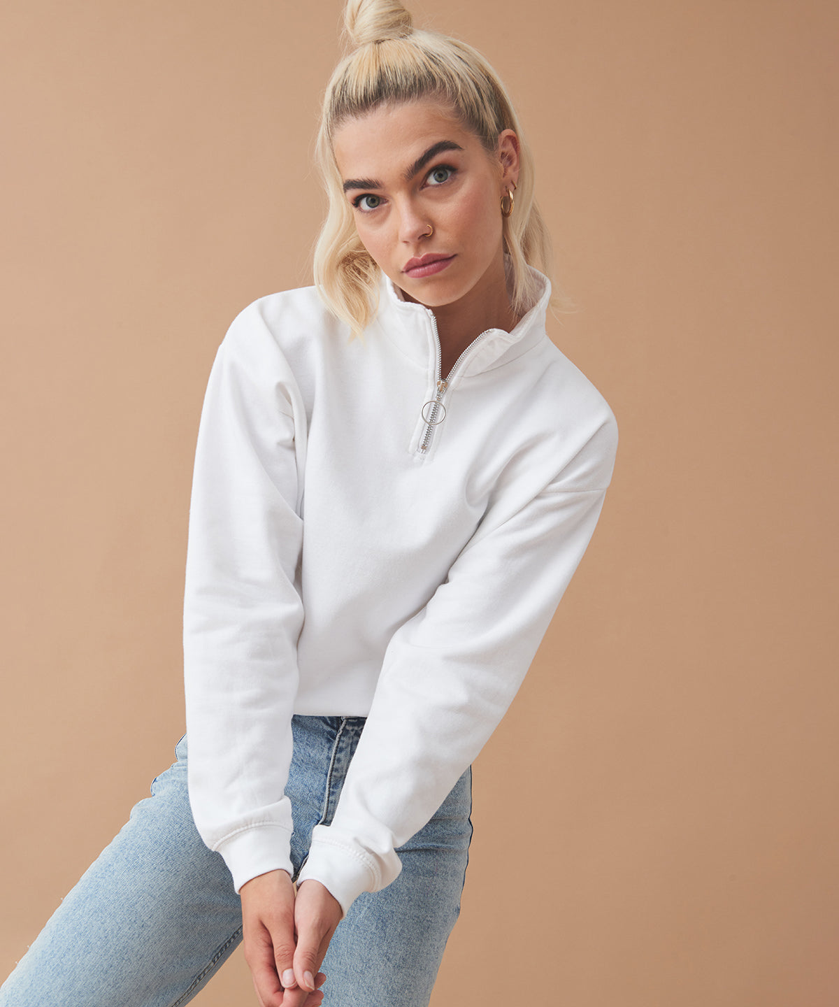 Háskólapeysur - Women's Cropped ¼-zip Sweat