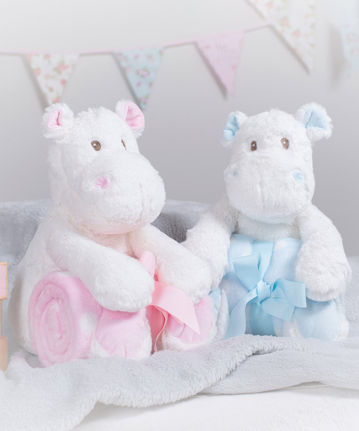 Teppi - Hippo With Blanket