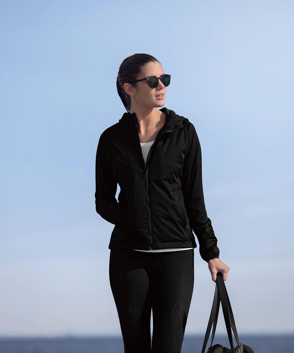 Jakkar - Women’s Fargo – Functional Hooded Softshell