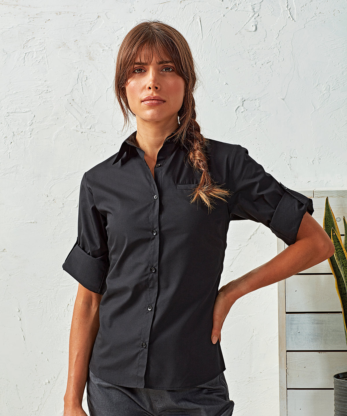 Blússur - Women's Roll Sleeve Poplin Blouse
