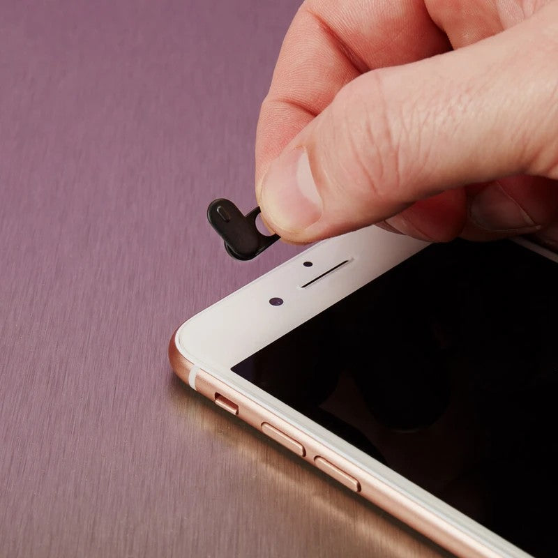 Vefmyndavélalok á síma og fartölvur - Nú þarftu ekki að hafa áhyggjur að einhver sé að fylgjast með!