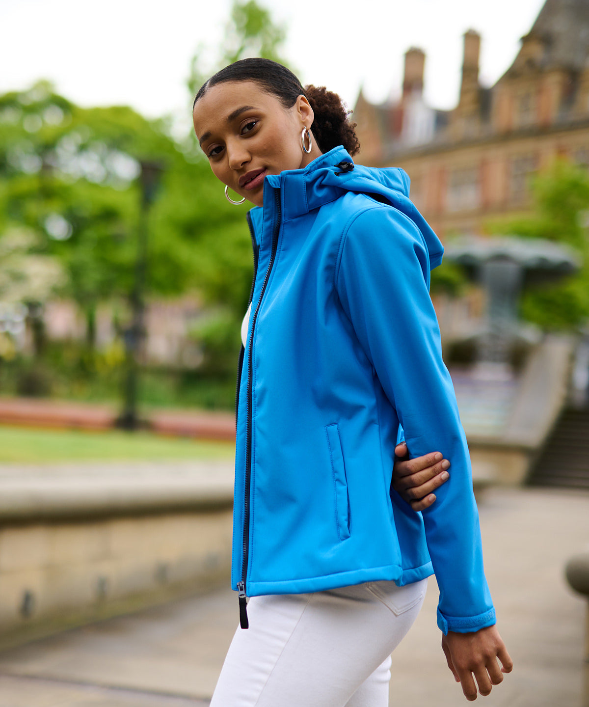 Jakkar - Women's Venturer 3-layer Hooded Softshell Jacket