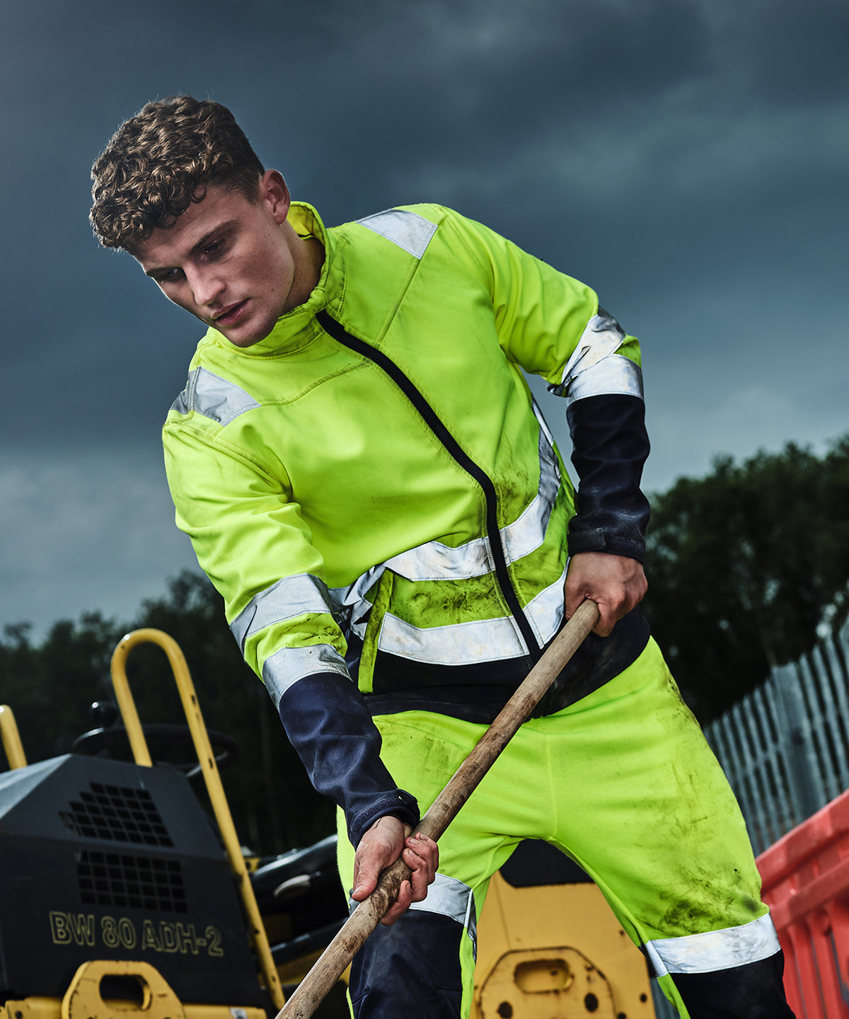 Jakkar - Pro Hi-vis Softshell Jacket