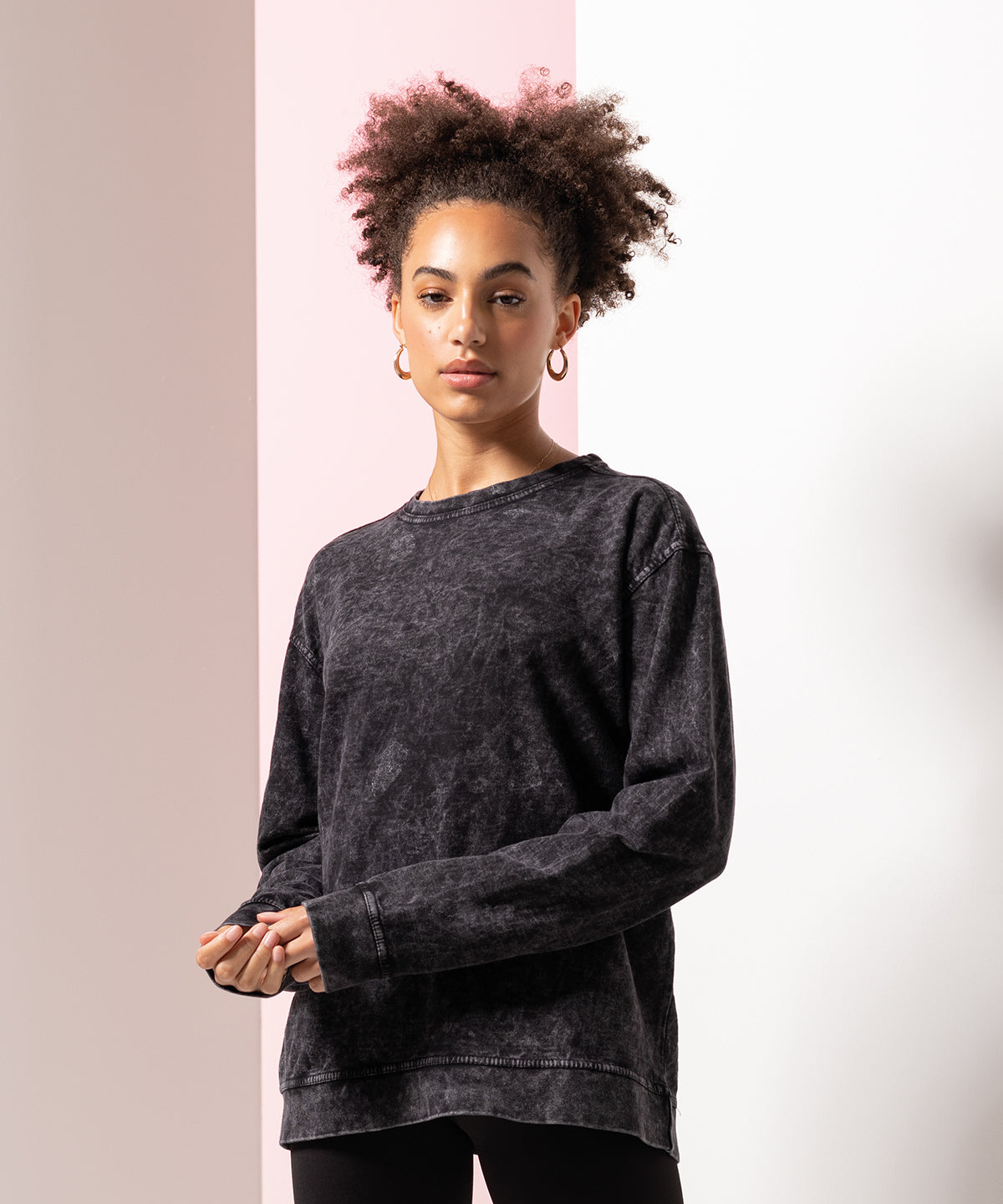 Háskólapeysur - Unisex Washed Tour Sweatshirt
