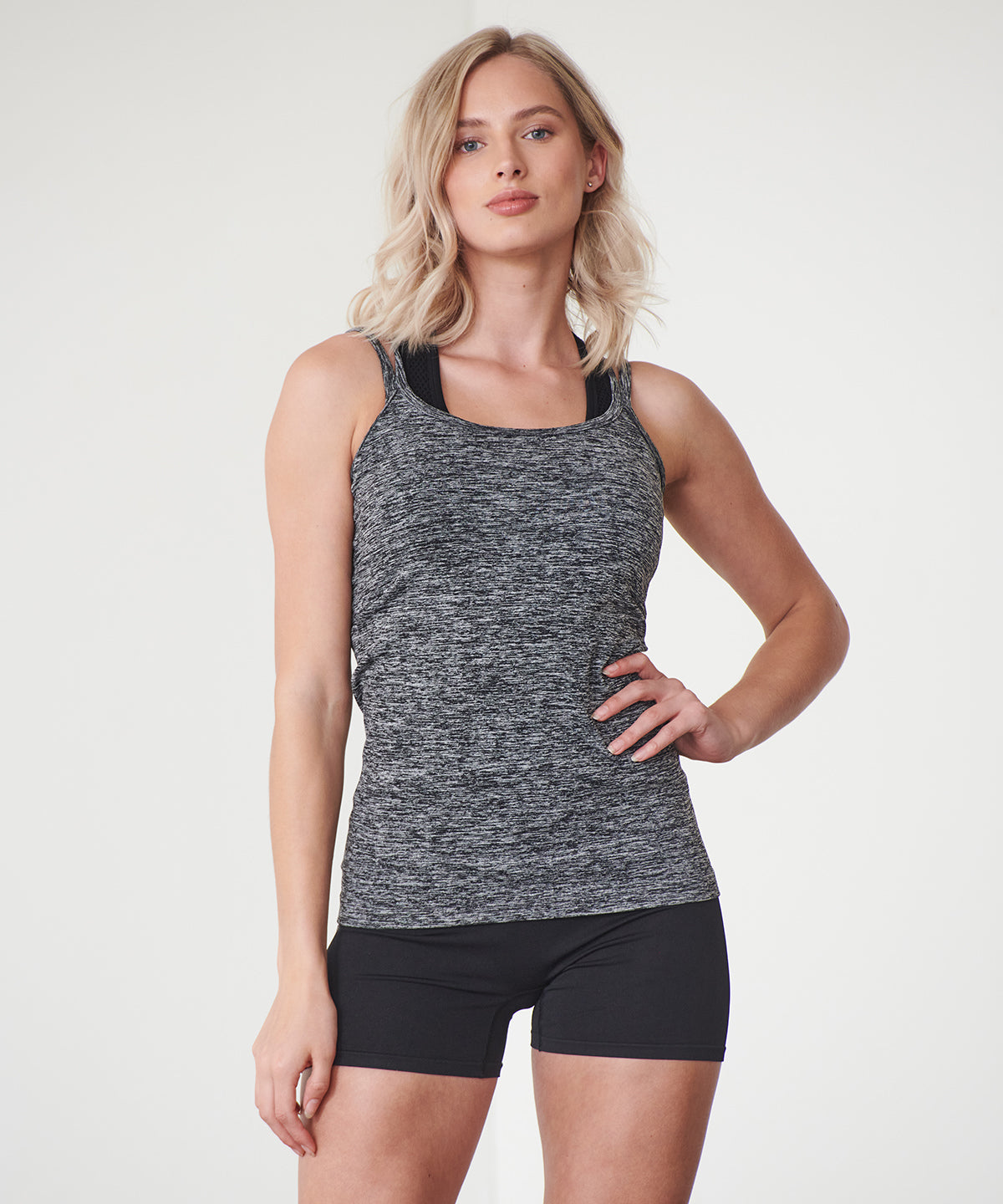 Vesti - Women's Seamless Strappy Vest