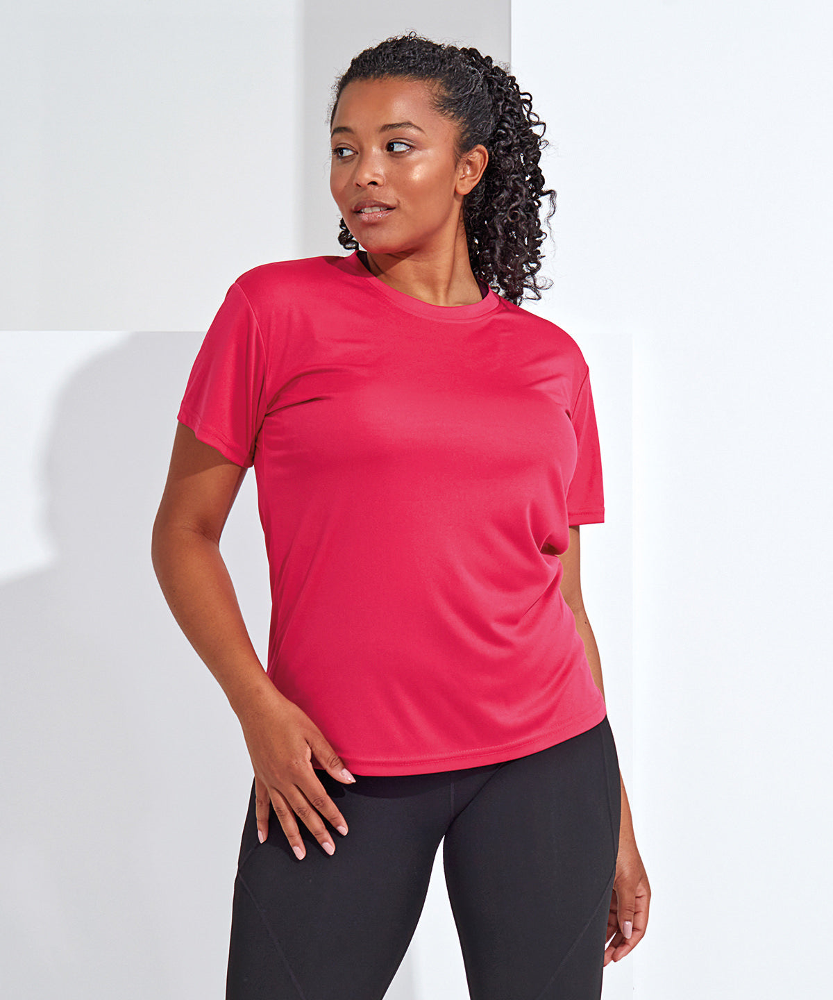 Stuttermabolir - Women's TriDri® Performance T-shirt
