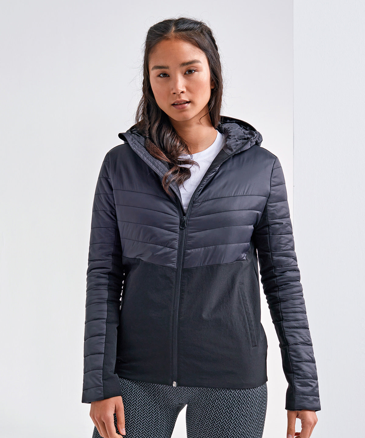 Jakkar - Women's TriDri® Insulated Hybrid Jacket