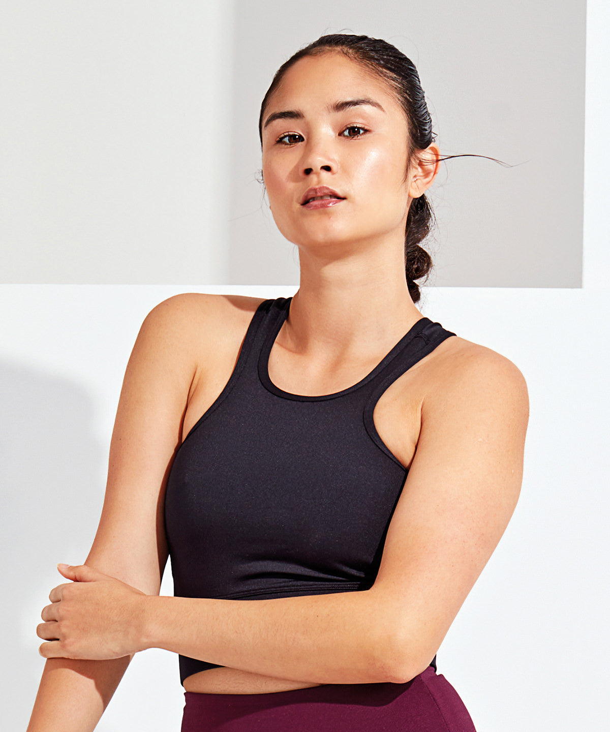 Brjósthaldarar - TriDri® Performance Sports Mid-length Bra (low Impact)