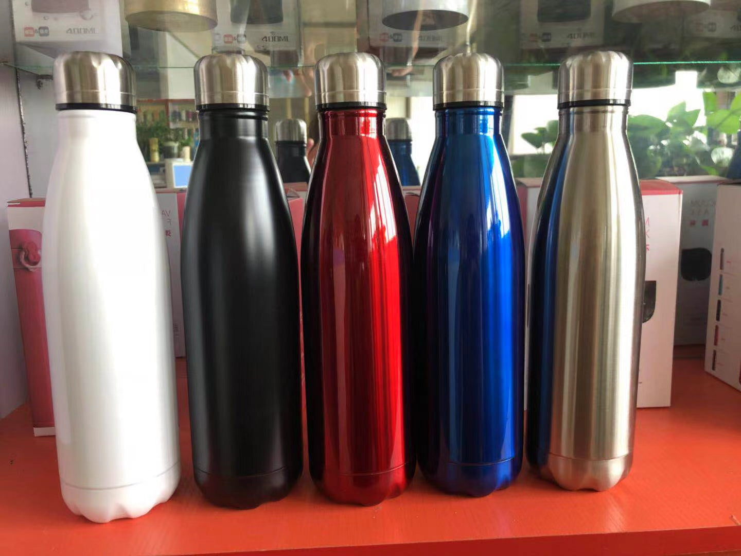 Sérmerktir brúsar / vatnsbrúsar