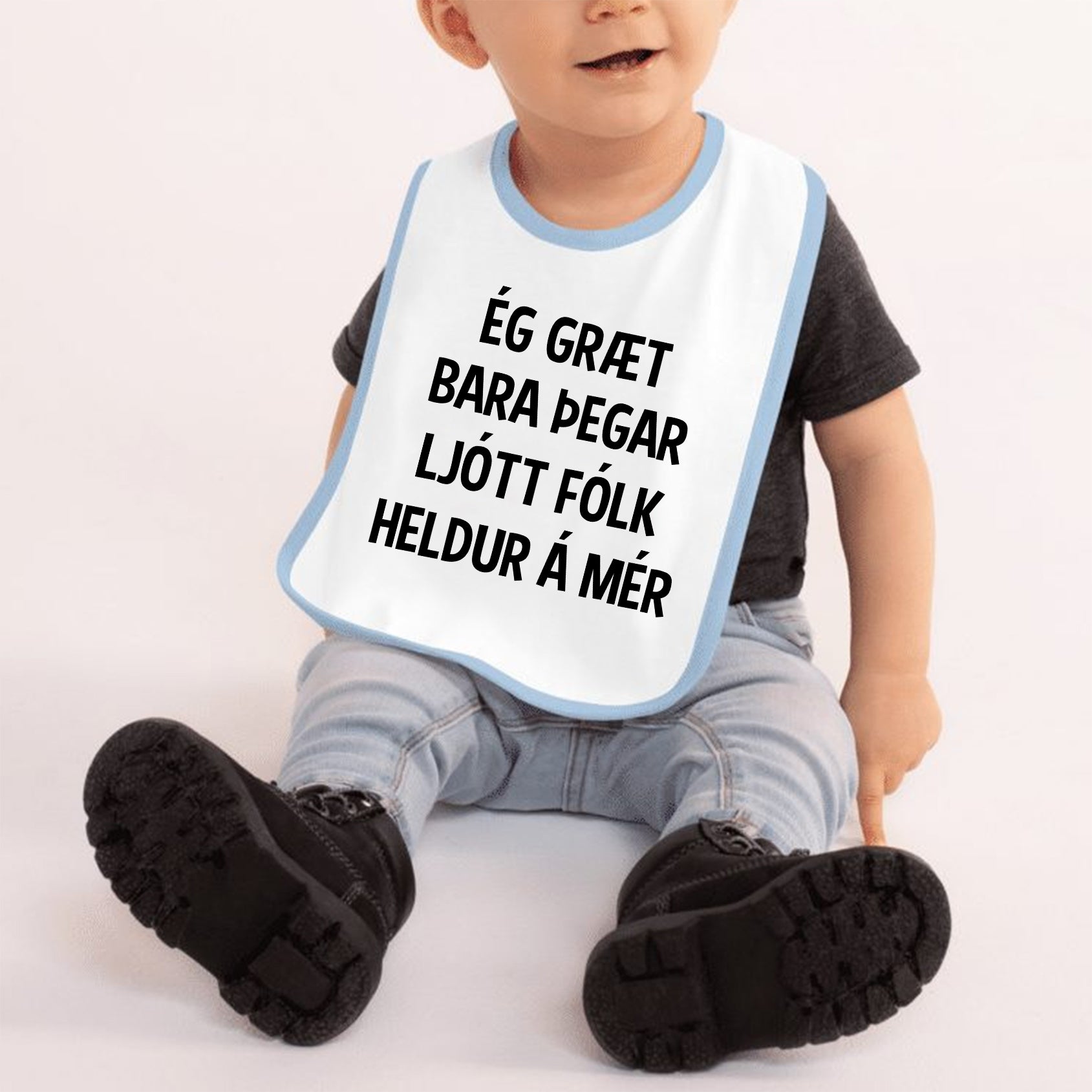 Barnasmekkur - ÉG GRÆT