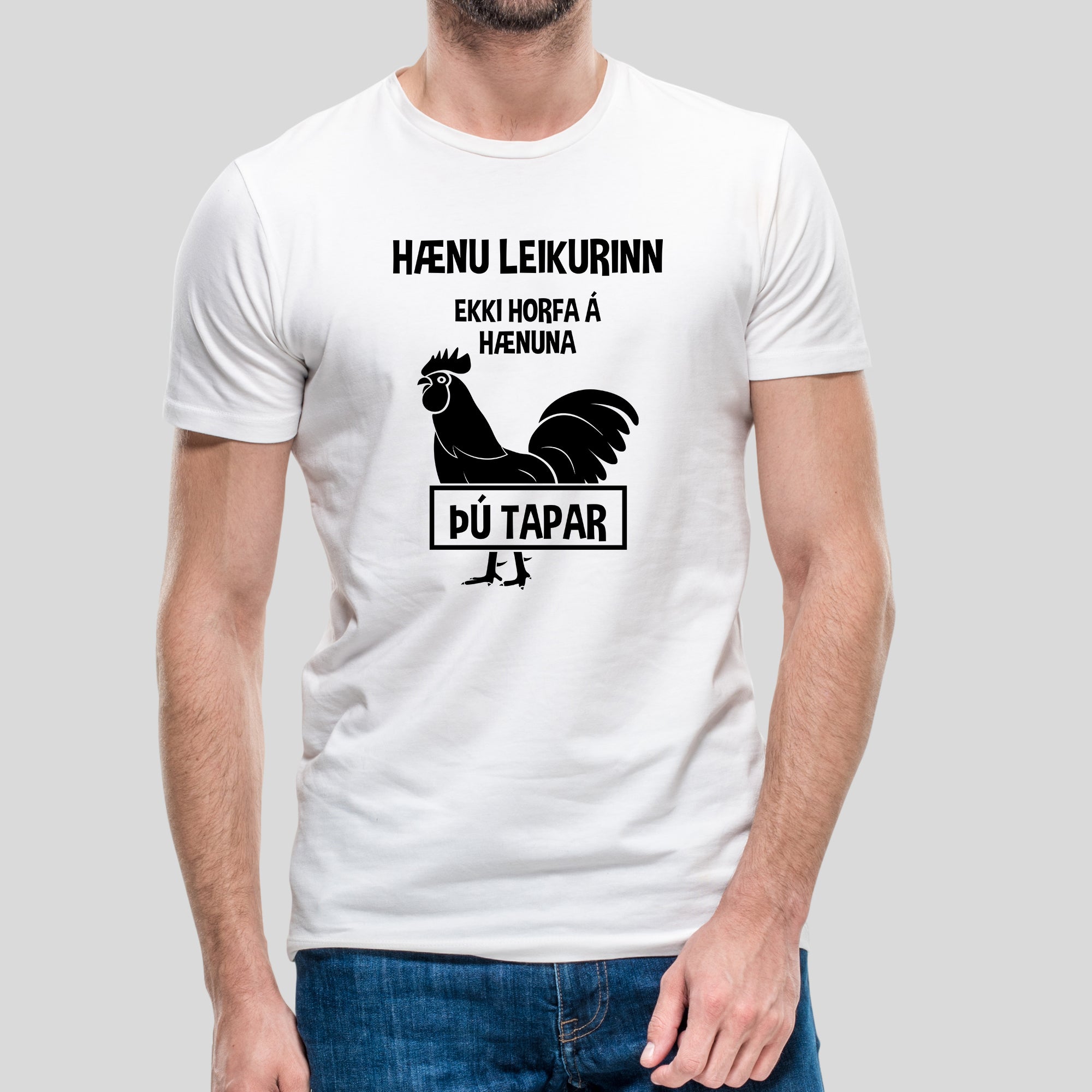 HÆNU LEIKURINN - Hvítur bolur