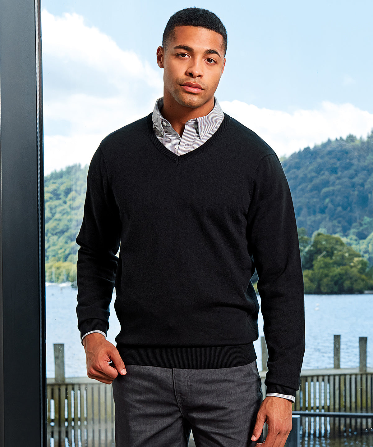 Prjónaðar peysur - V-neck Knitted Sweater