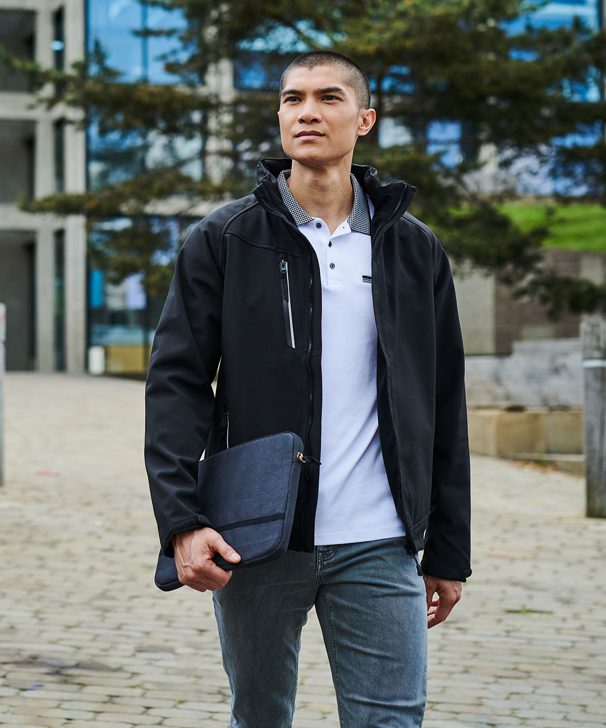 Jakkar - Apex Waterproof And Breathable Softshell