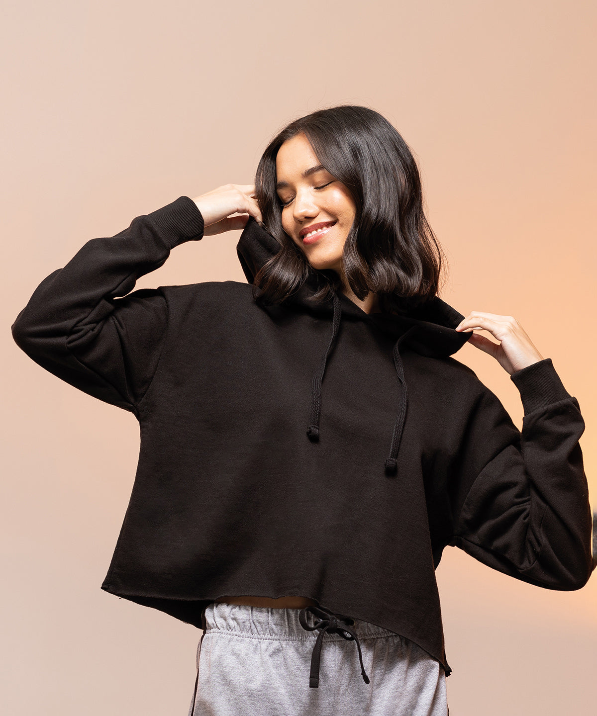 Hettupeysur - Women's Cropped Slounge Hoodie